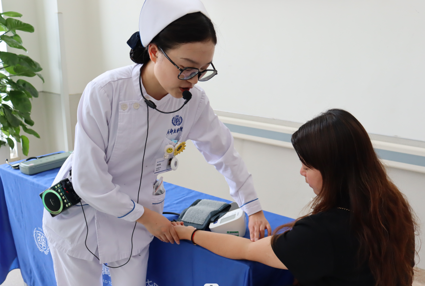 关注血压管理，关爱血管健康——我院心血管内科开展健康知识讲座